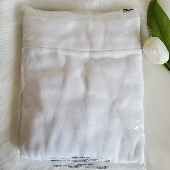 PINK VICTORIA'S SECRET CREW SIZE S - Picture 4 of 5